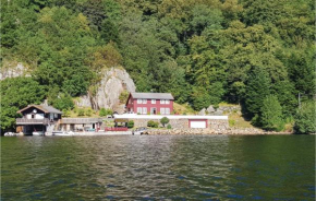 Amazing home in Farsund w/ 4 Bedrooms